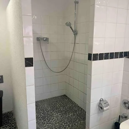 Apartament Huebsche Naehe Duesseldorf Messe Und Flughafen Duisburg
